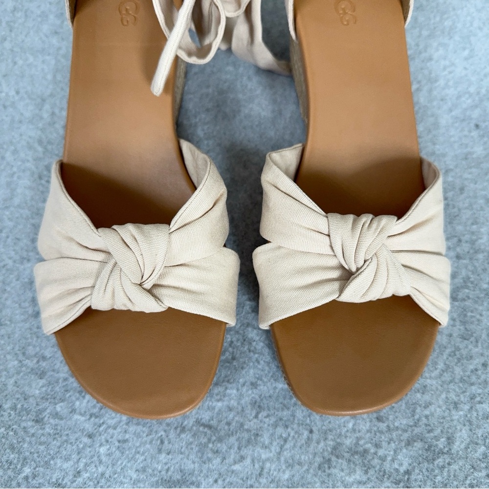 UGG Womens Yarrow Espadrille Wedge Sandal US 9.5 Zip Back Adjustable Tie New - Picture 3 of 16